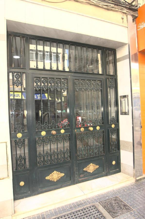 Habitacion En El Corazon Del Centro De マラガ エクステリア 写真