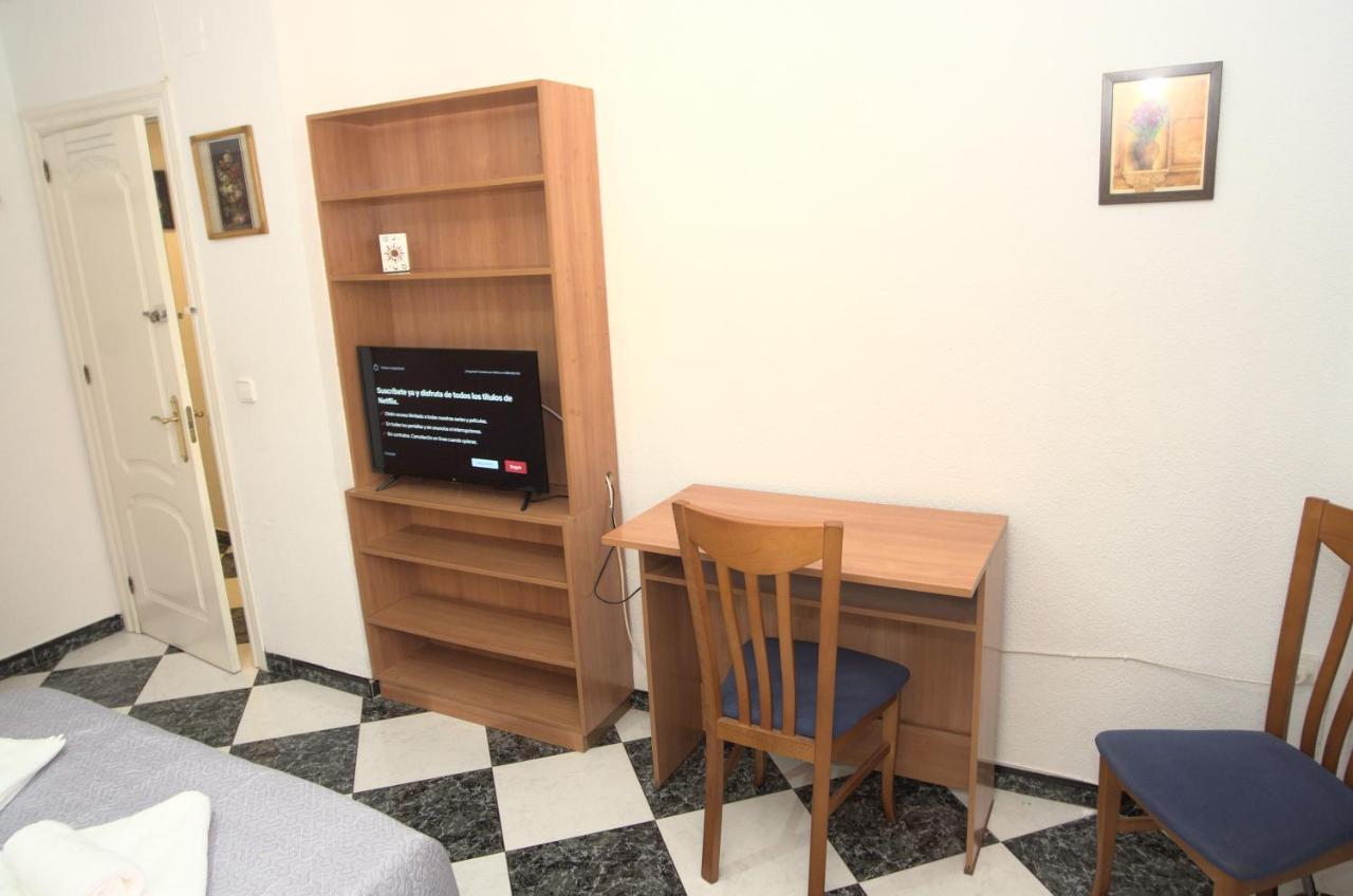 Habitacion En El Corazon Del Centro De マラガ エクステリア 写真